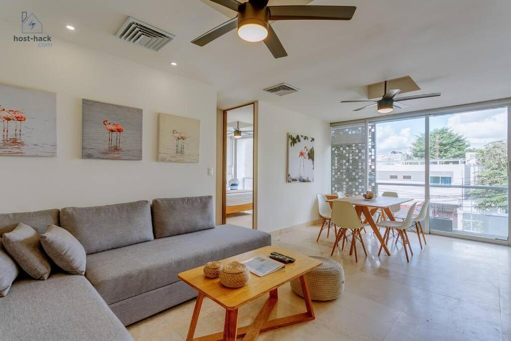 Comfy Aptartment With Pool Near 5th Avenue & Mamitas - Danzamar 3 *